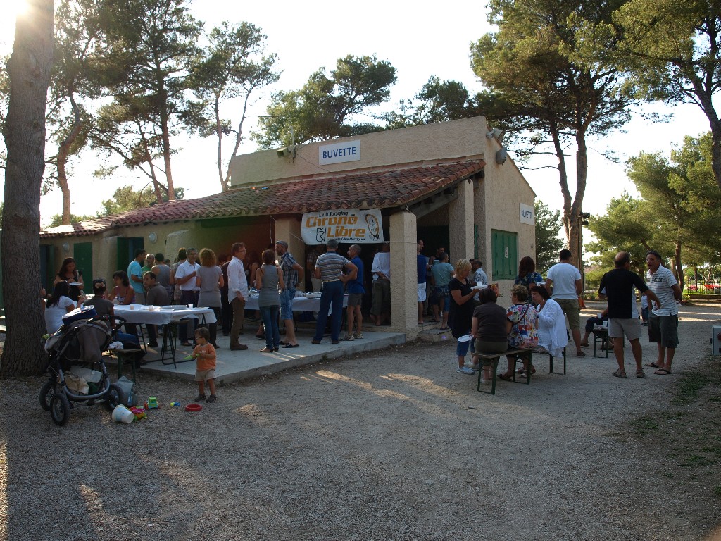 22062011 repas dinatoire CL fin saison (9)